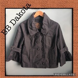 NWT BB Dakota Twill Coat with Bell Sleeves 🌸